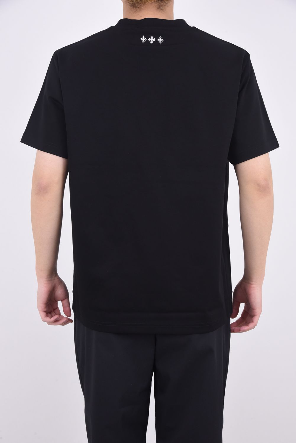 国内即発☆TATRAS（タトラス）半袖 Tシャツ SELO セロ 楽天市場】TATRAS タトラス SELO セロ ロゴ Tシャツ 半袖Tシャツ