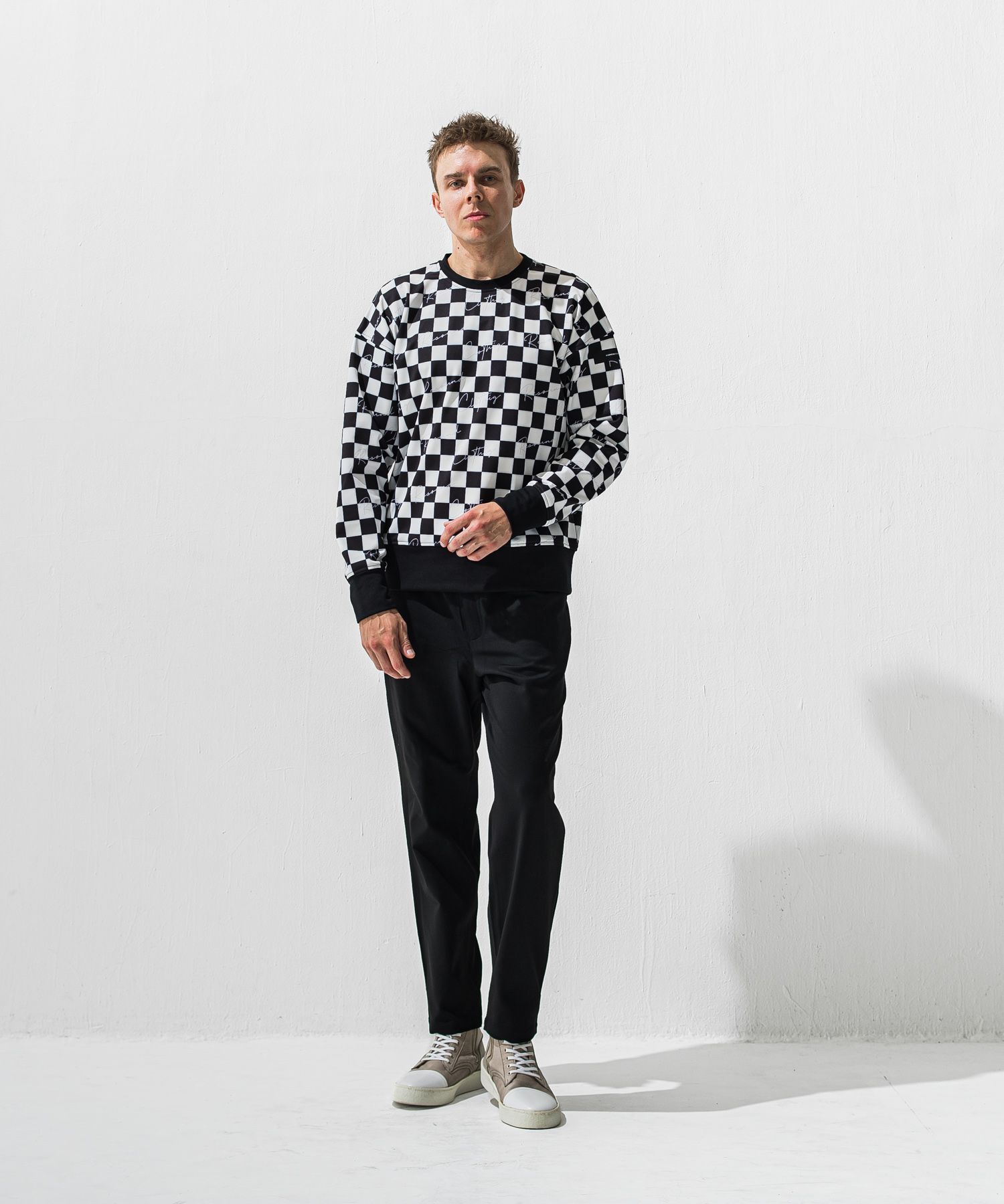 CHECKER BACK FLEECE TRAINER / チェッカーフラッグ 裏起毛トレーナー (ホワイト/ブラック) (11月上旬入荷予定) ※オーダー締切:9月7日(月)17時