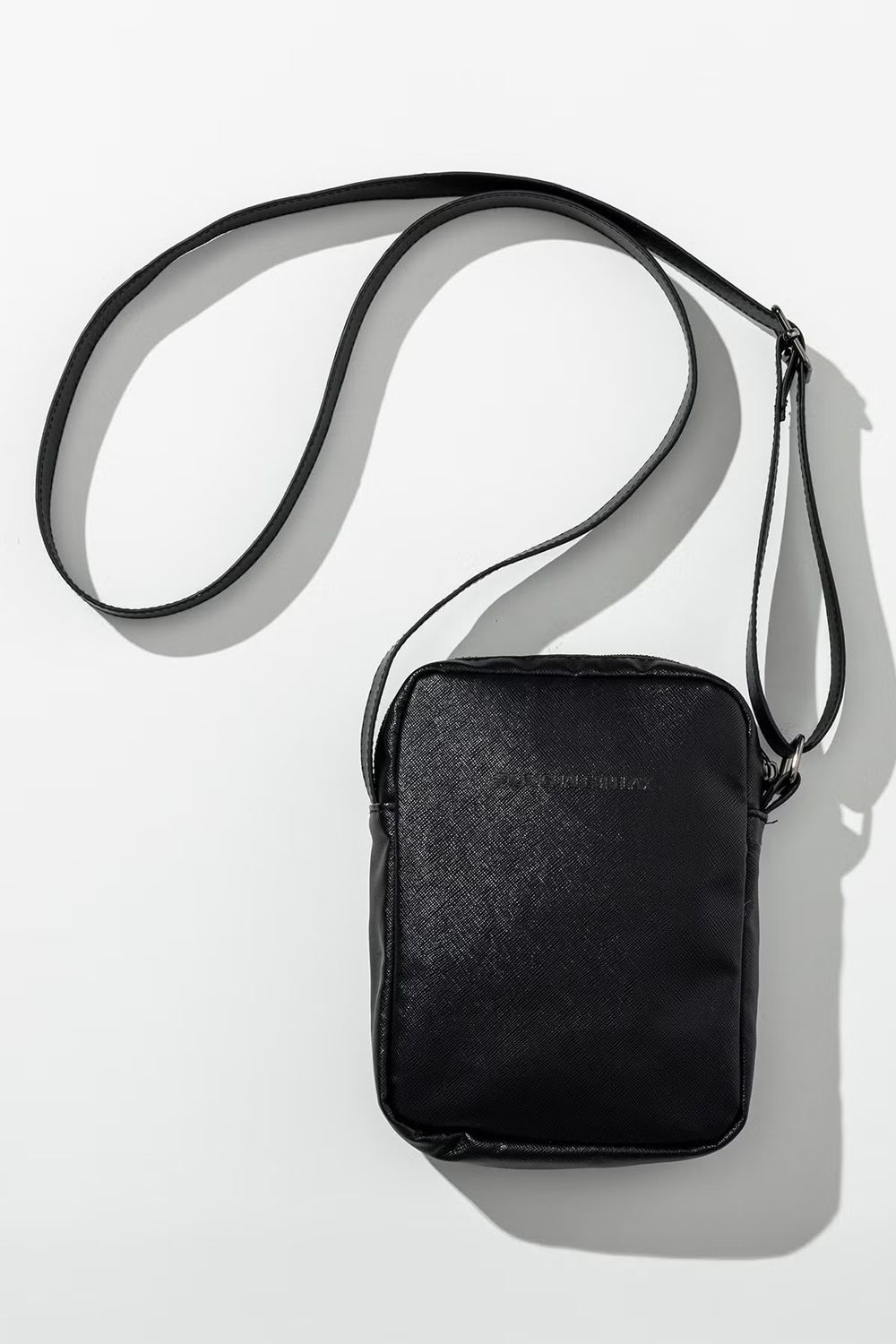 MINI SHOULDER POUCH / サフィアーノエコレザー ミニショルダーポーチ (ブラック)