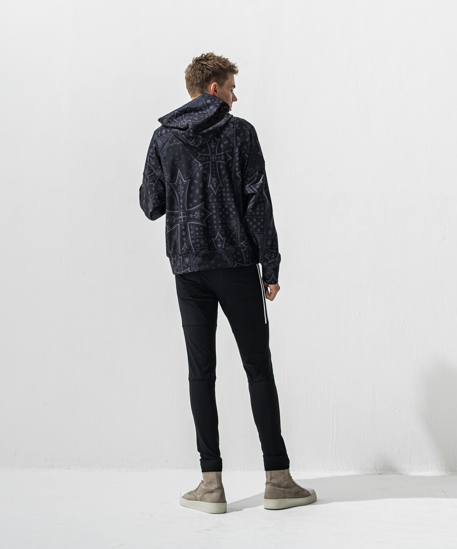 OVER HOODIE / トリコット オーバーパーカー (クロスブラック) (1月上旬入荷予定) ※オーダー締切:9月7日(月)17時
