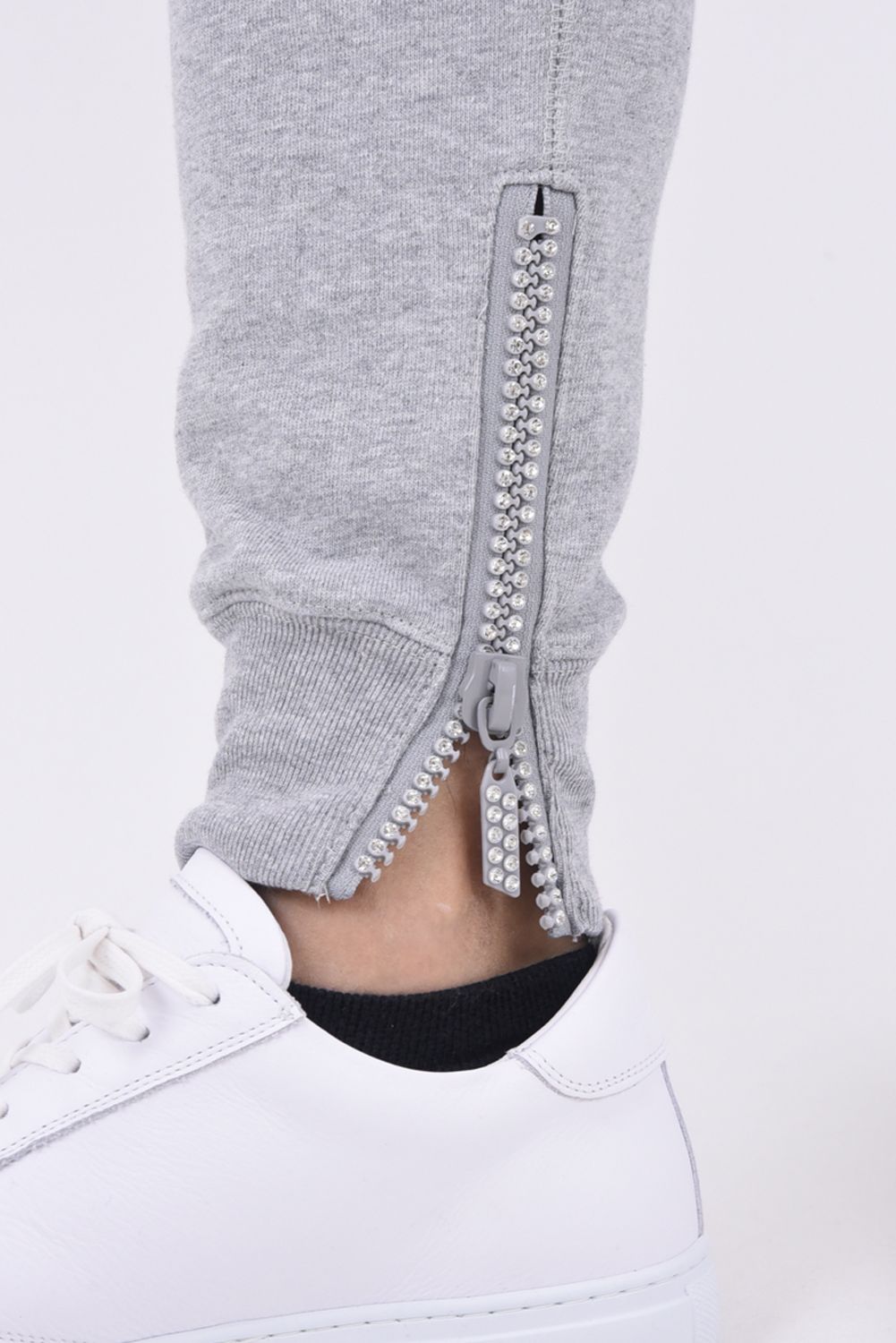 GLITTER ZIP LONG PANTS / グリッターロゴ ロングパンツ トップグレー