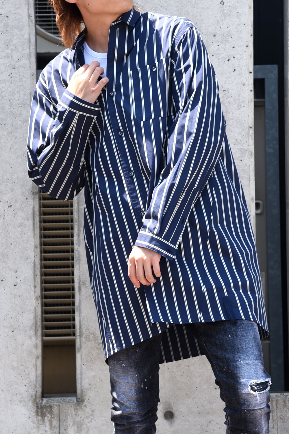 White Mountaineering - STRIPE LONG SHIRT / Aライン ストライプ ロングシャツ ネイビー | gossip