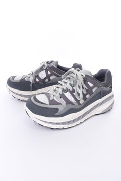 WM / UGG SNEAKER / ローカット コラボレーションスニーカー グレー