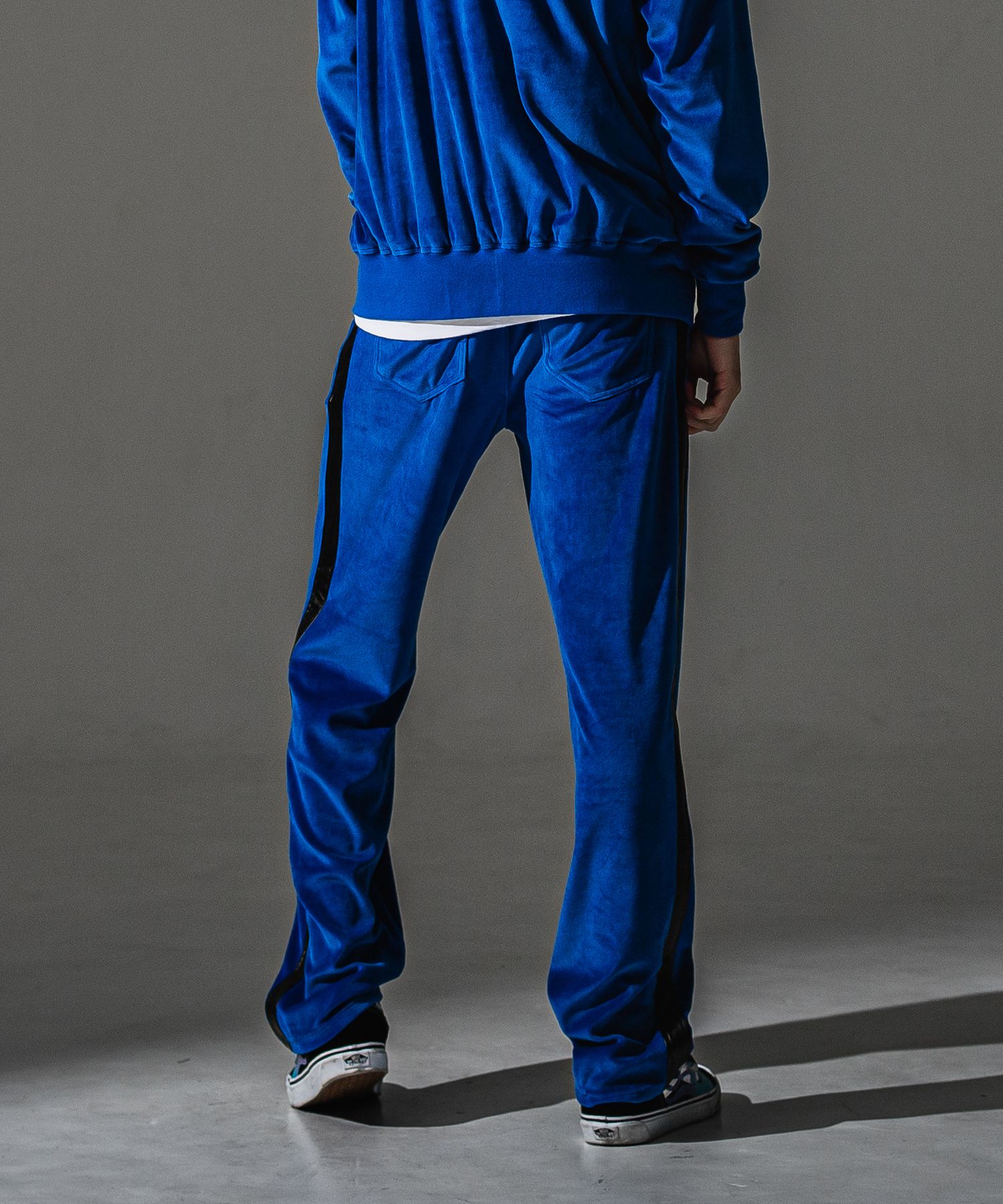 VELOUR SEMIWIDE TUCK PT / ベロア トラックパンツ (ネイビー) (9月中旬入荷予定) ※オーダー締切:5月23日(土)17時
