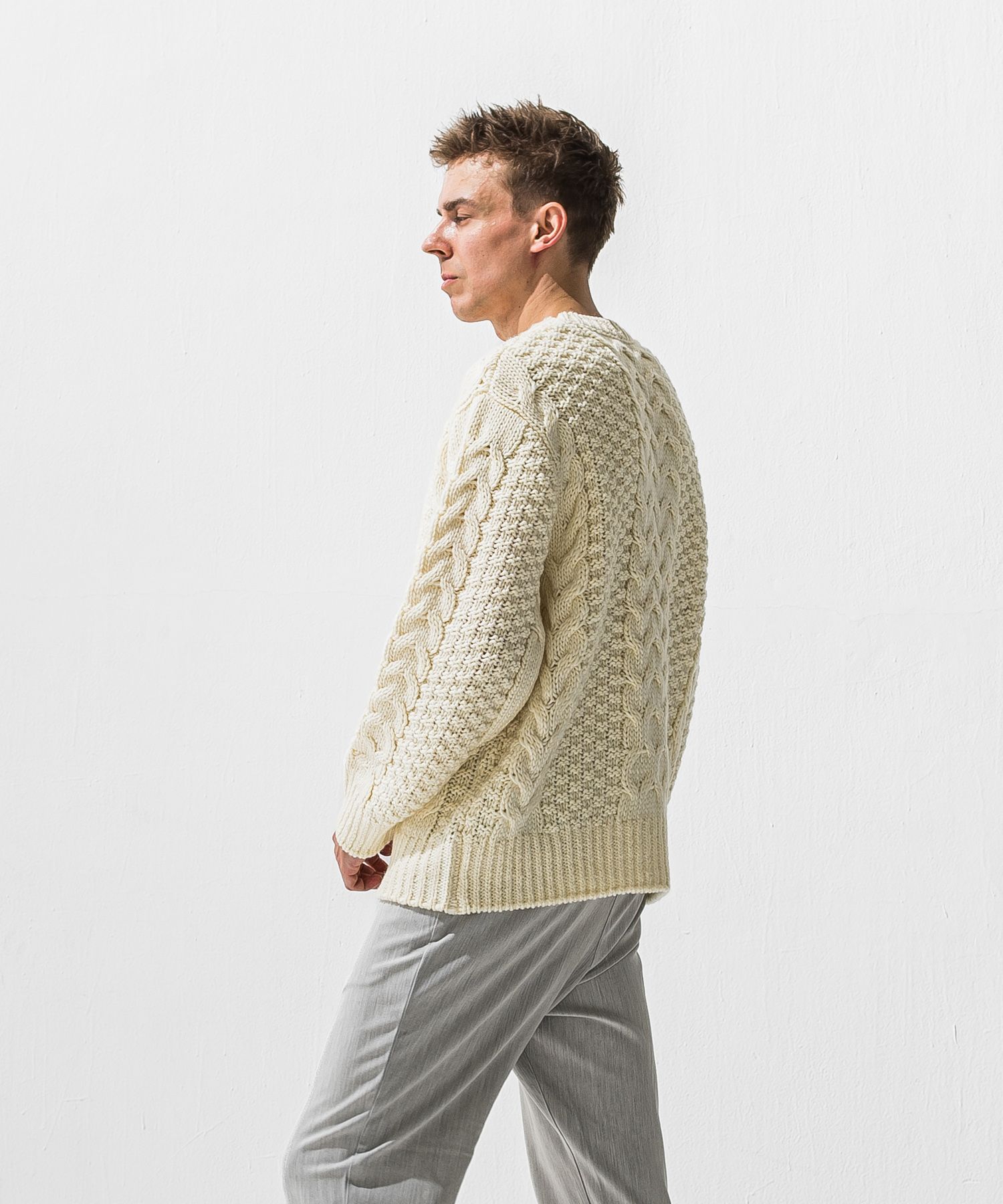 CABLE LAW SWEATER / ケーブル編み ローゲージセーター (オフホワイト) (10月下旬入荷予定) ※オーダー締切:9月7日(月)17時
