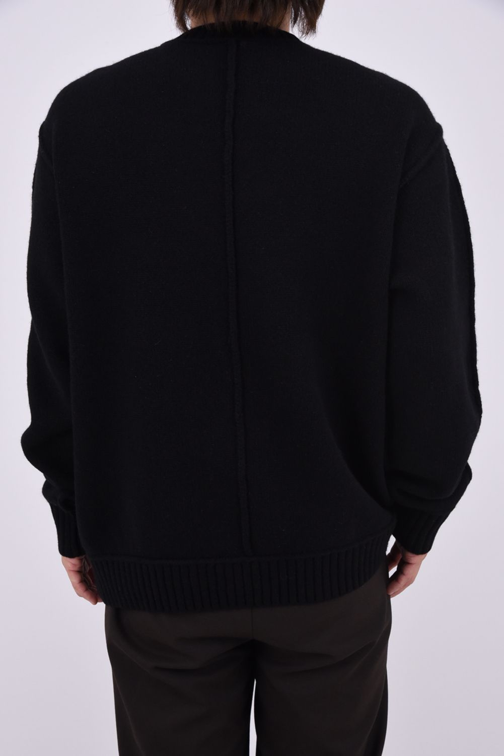 SEAM DETAIL CREWNECK / シーム ディテール クルーネック ニット (ブラック)