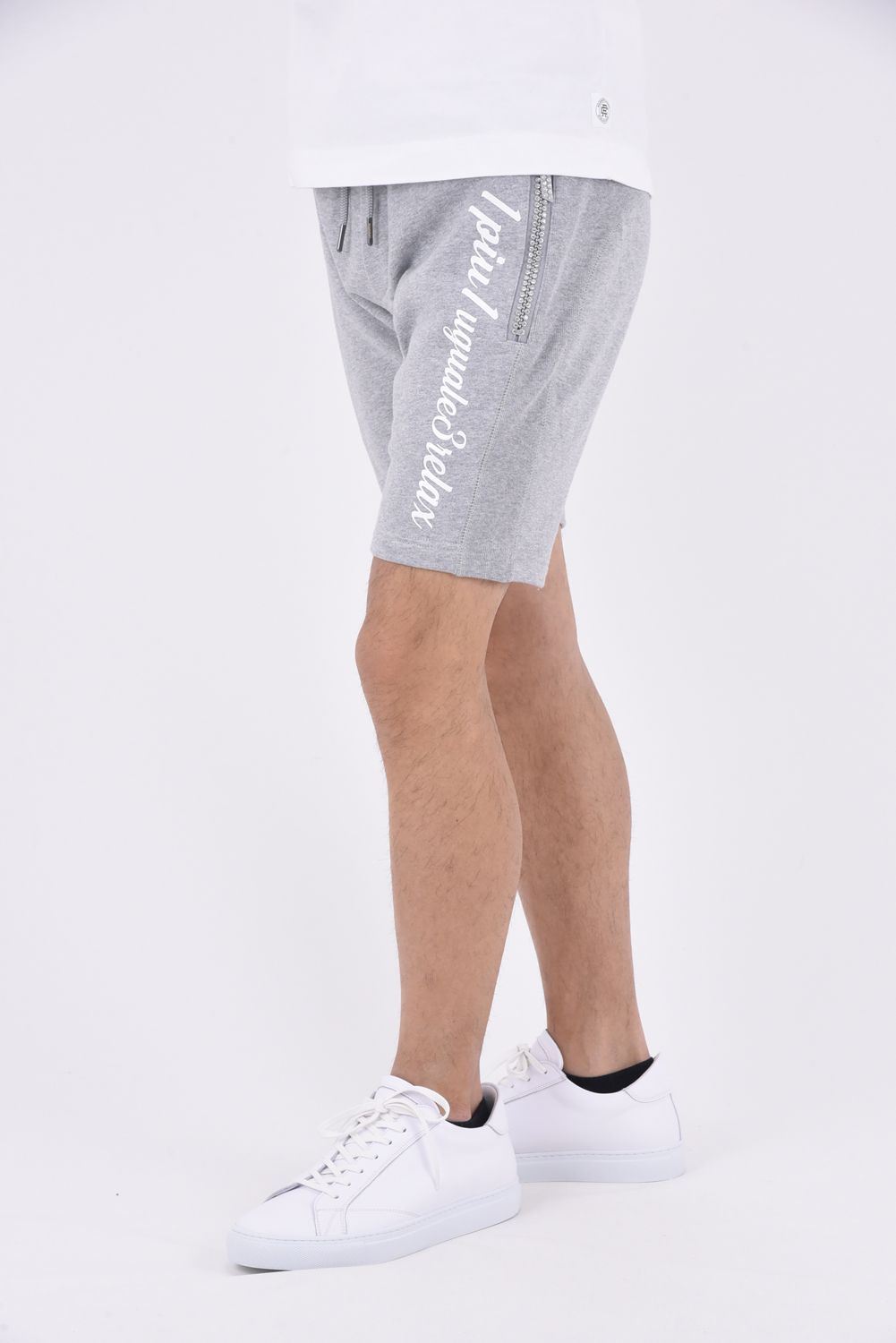 GLITTER ZIP SHORT PANTS / グリッターロゴ ショートパンツ トップグレー