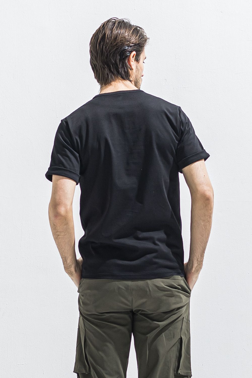 ROLLUP HENRY TEE / ロールアップスリーブ ヘンリーネック Tシャツ （ブラック） (4月中旬入荷予定) ※オーダー締切:2月15日(日)18時