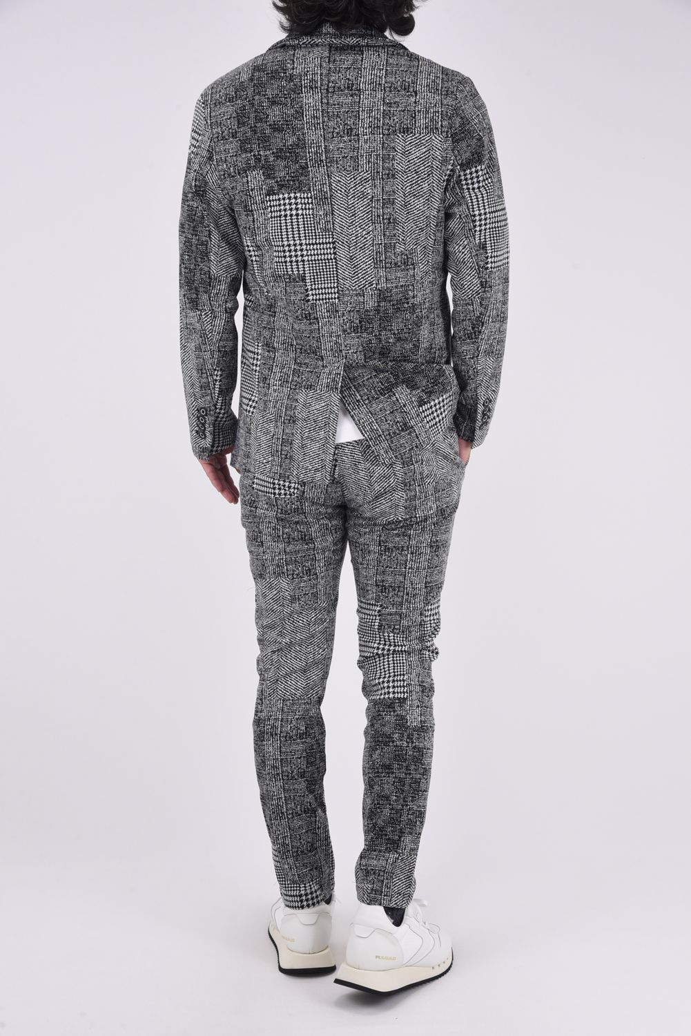 JACQUARD JACKET / ハウンドトゥースジャガードジャケット (ブラック）