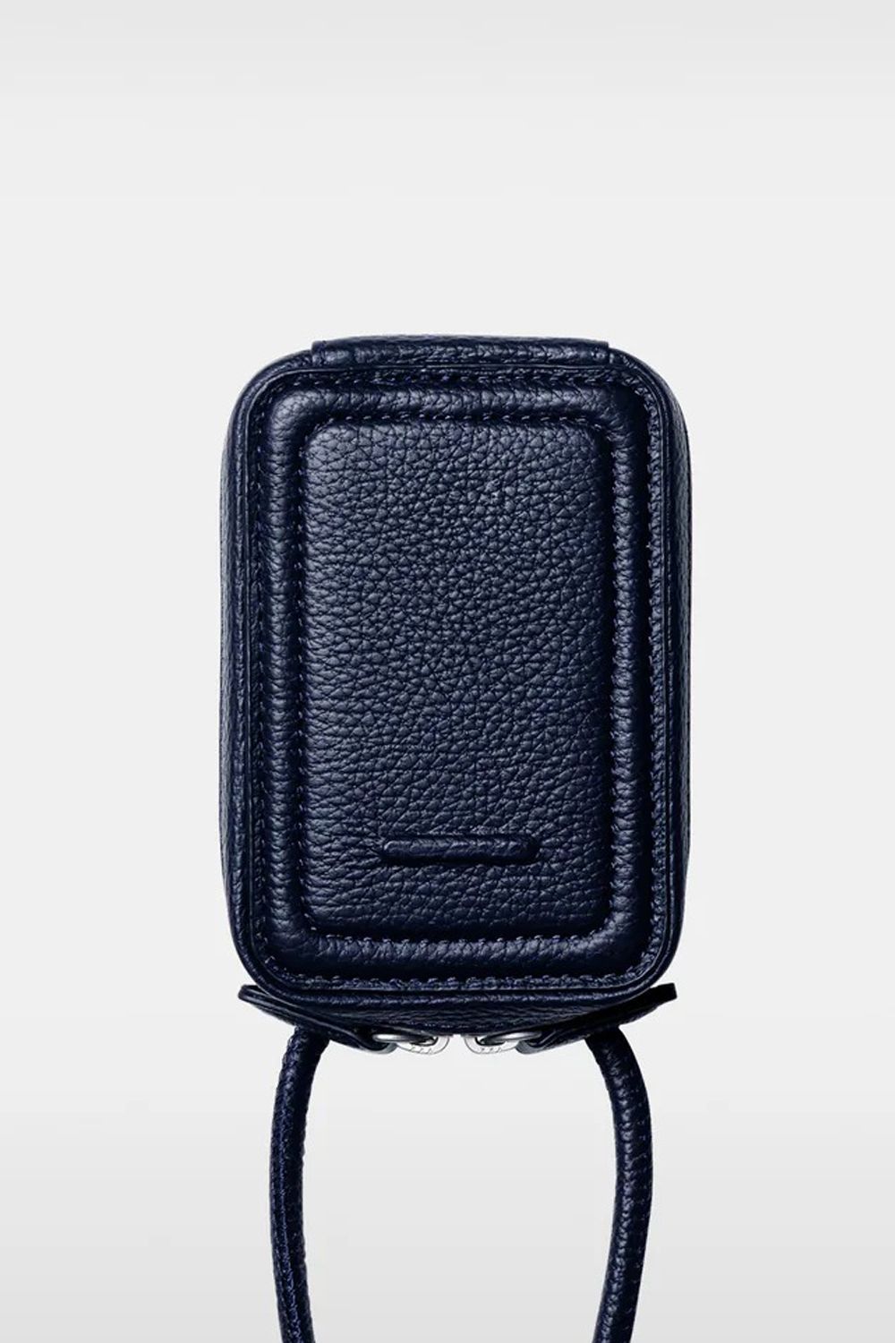 STRAPPED-ACCESSORY-MICROBAG / ストラップ付き MagSafe対応 ショルダーマイクロバッグ (ミッドナイト）