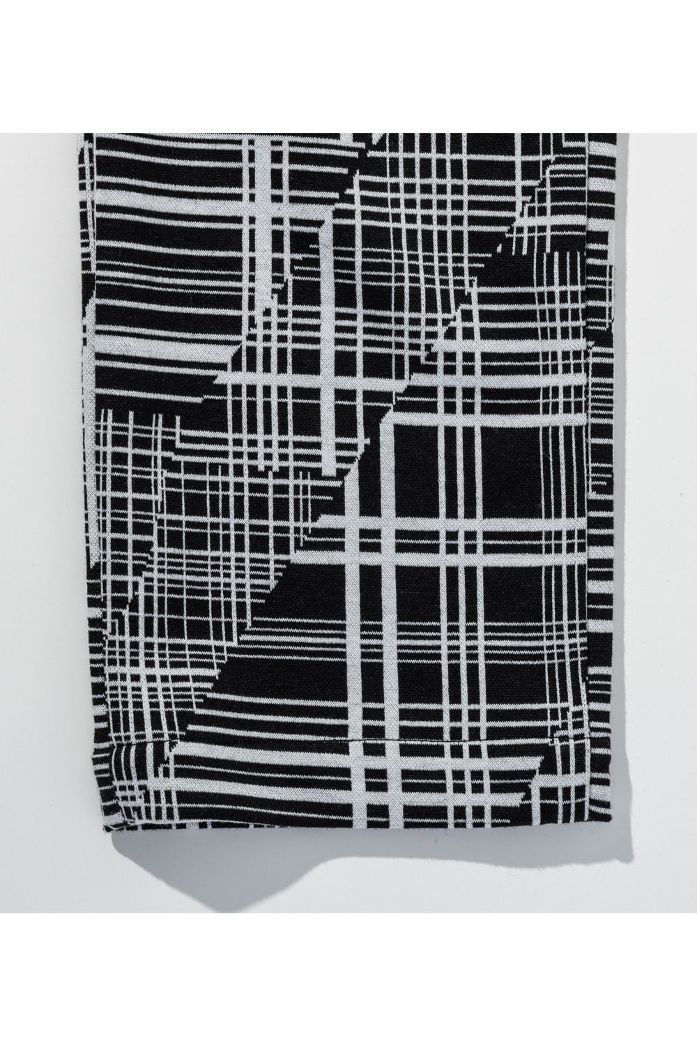 【26SS】 GEOMETRIC CLASSIC JACQUARD SLACKS / ジオメトリック総柄 イージースラックス (ブラック) (2月上旬入荷予定)