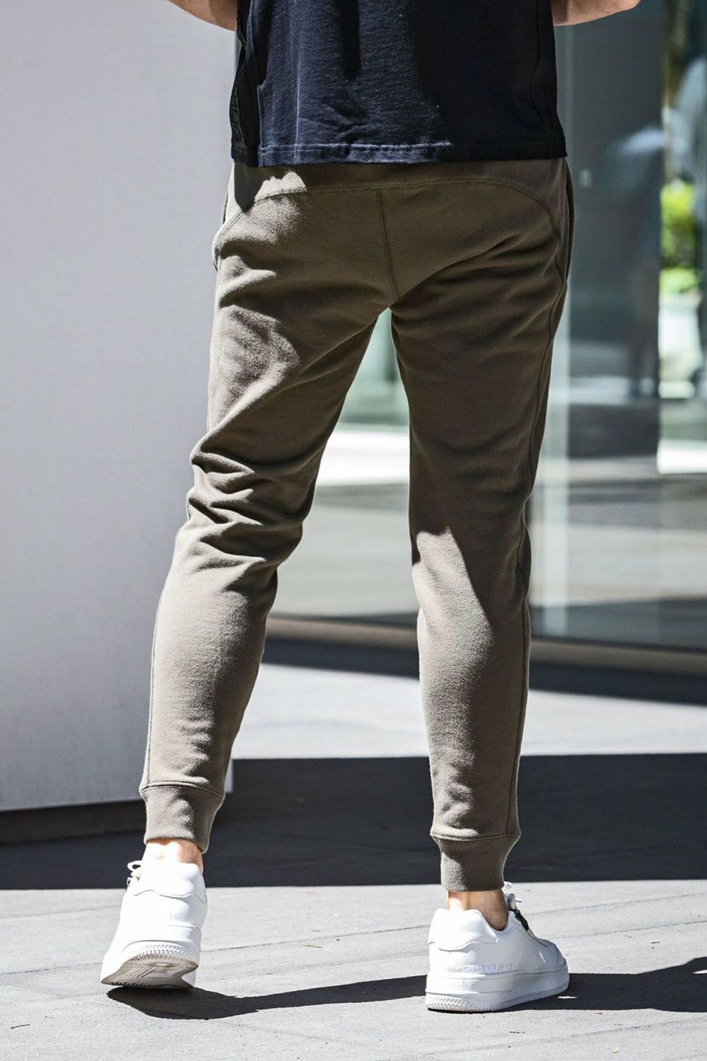 TAPE LOGO LONG PANTS / テープロゴ ロングパンツ (カーキ)
