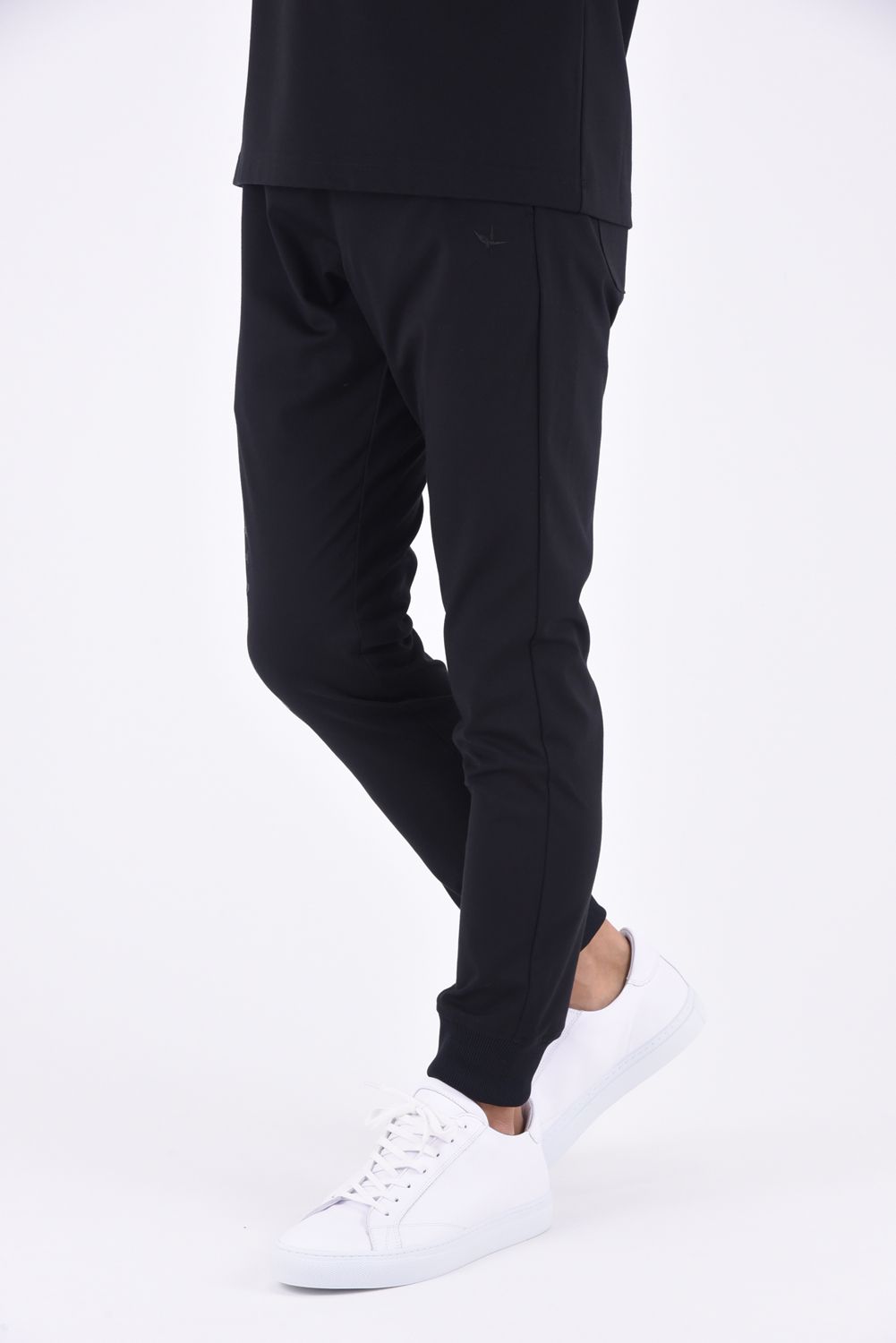113SPORT COMFORTABLE TAG SOLID RIB / 113ロゴ ストレッチ リブパンツ ブラック