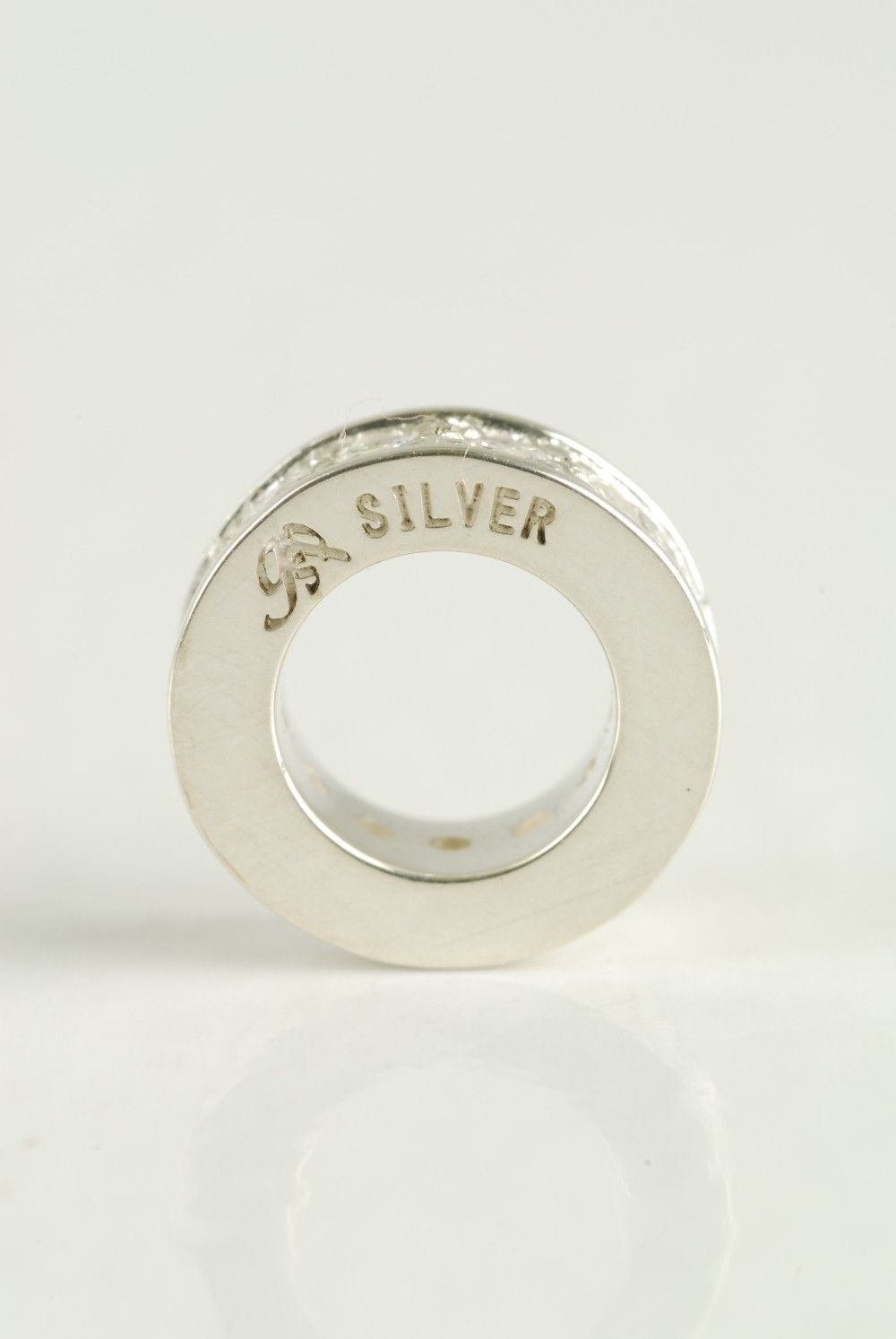 shiny round Pendant/シャイニーラウンド ペンダント