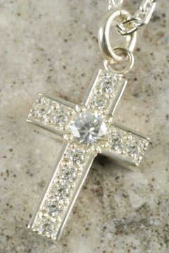 『cross w/CZ necklace』