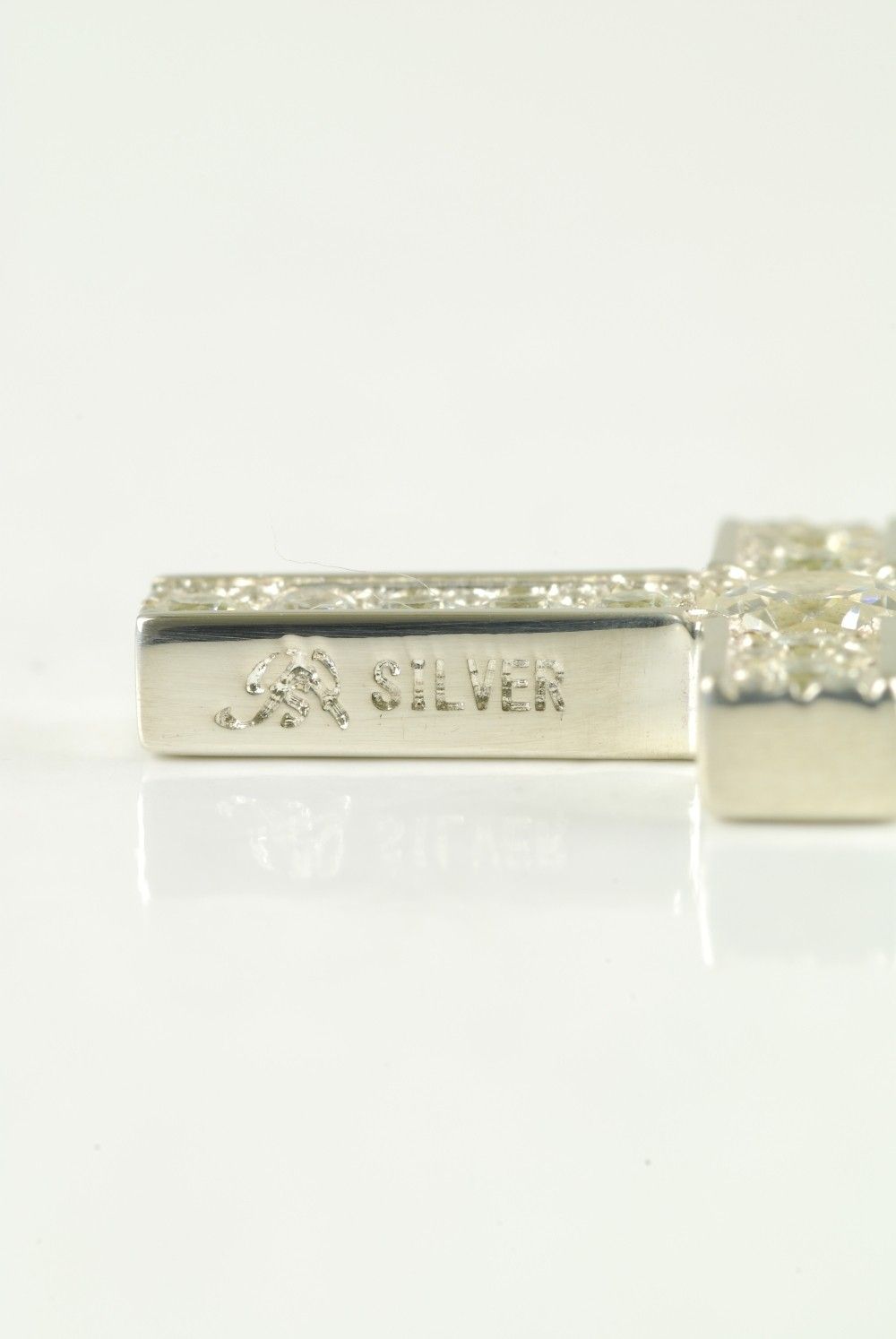 『cross w/CZ necklace』