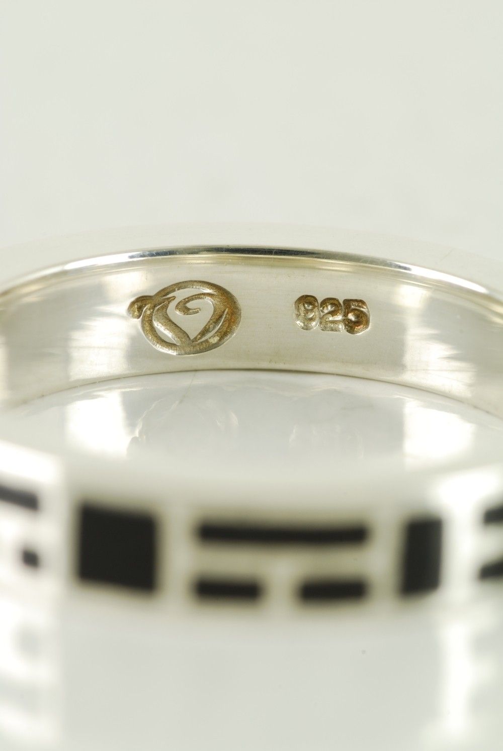 MAZY Ring