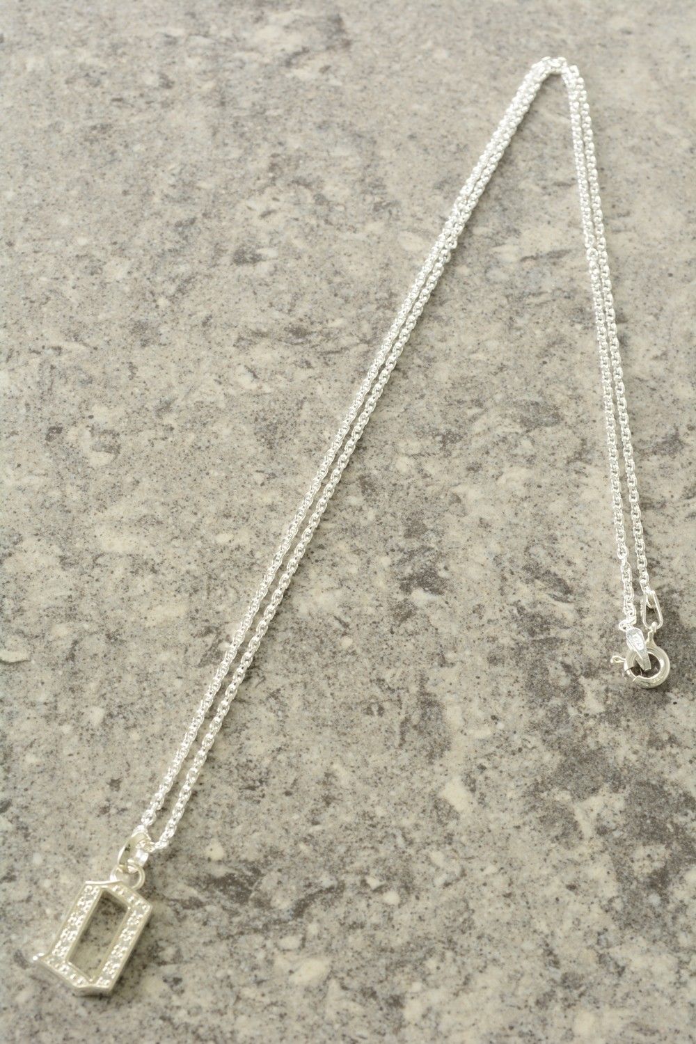 Lucky Number Pendant(0)