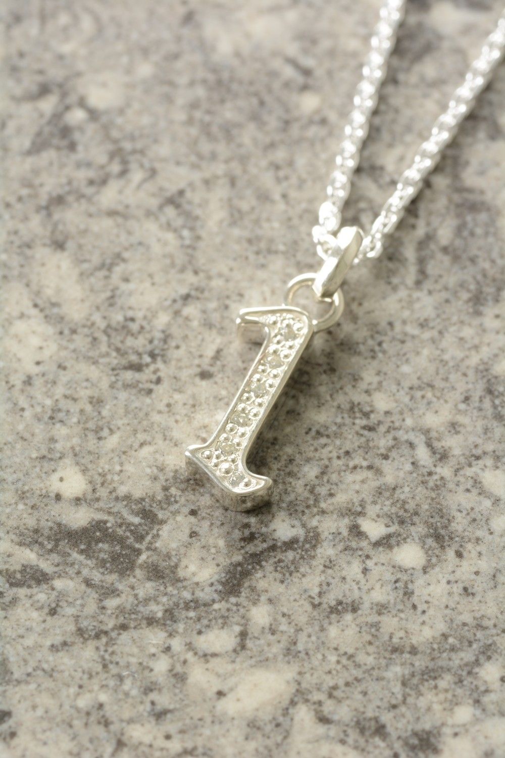 Lucky Number Pendant(1)