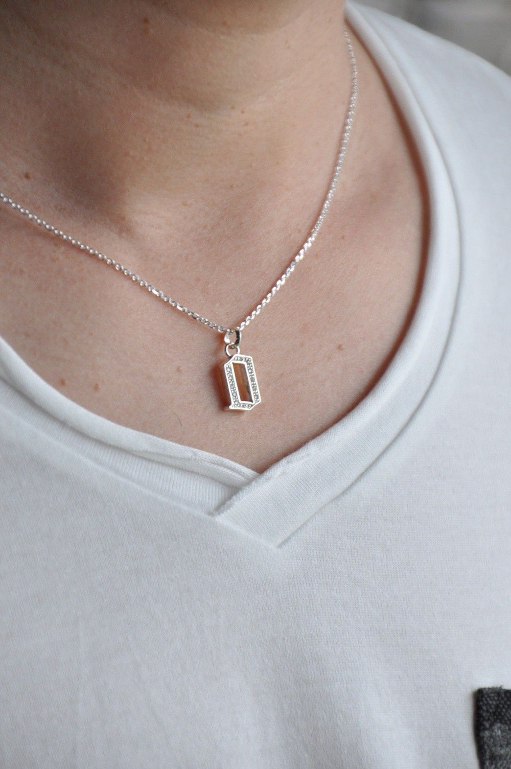 Lucky Number Pendant(0)