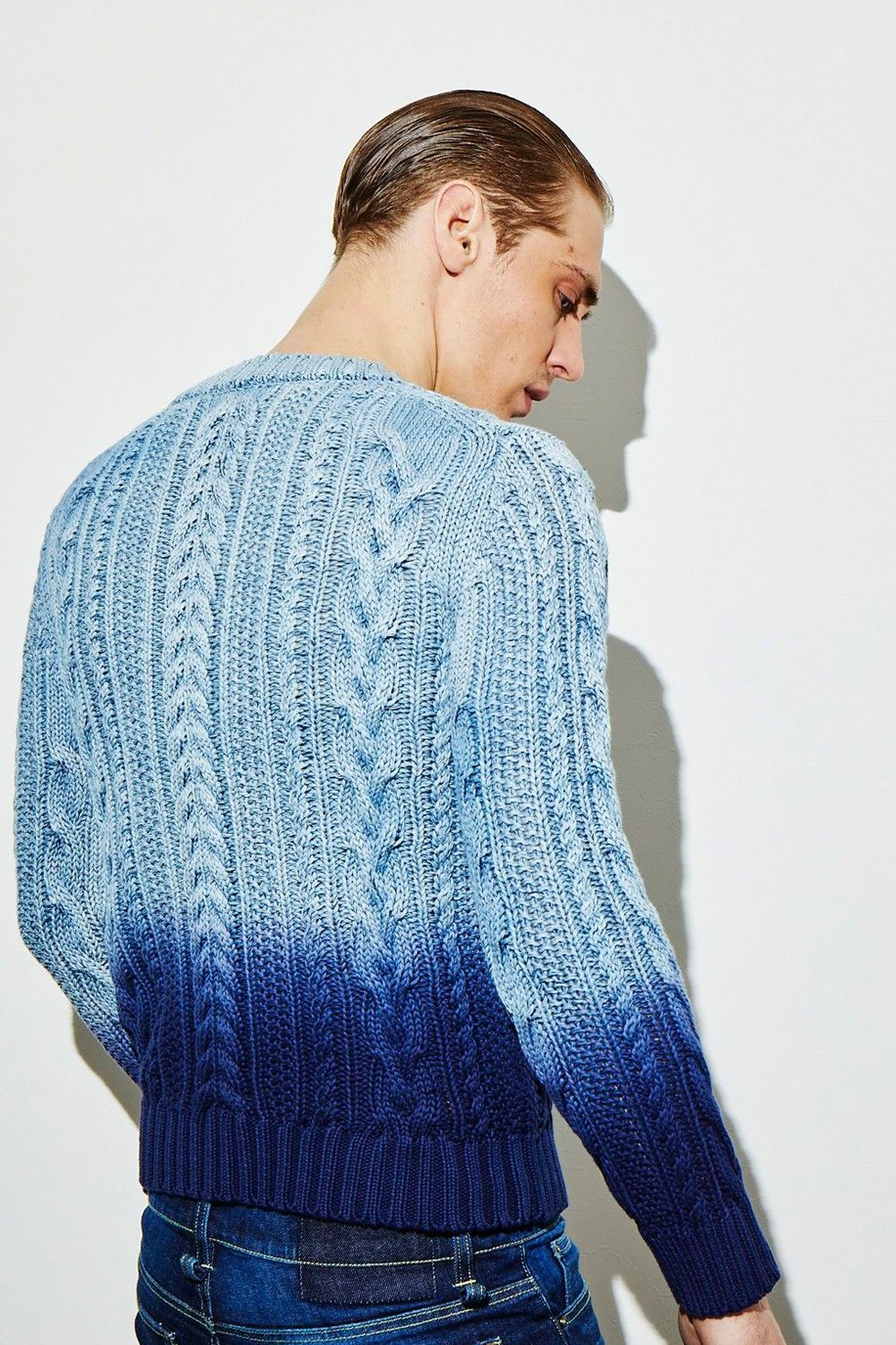 V-NECK CABLE PULLOVER INDIGO TWO TONE / ケーブル編み Vネック ニット ブルーハードユーズド