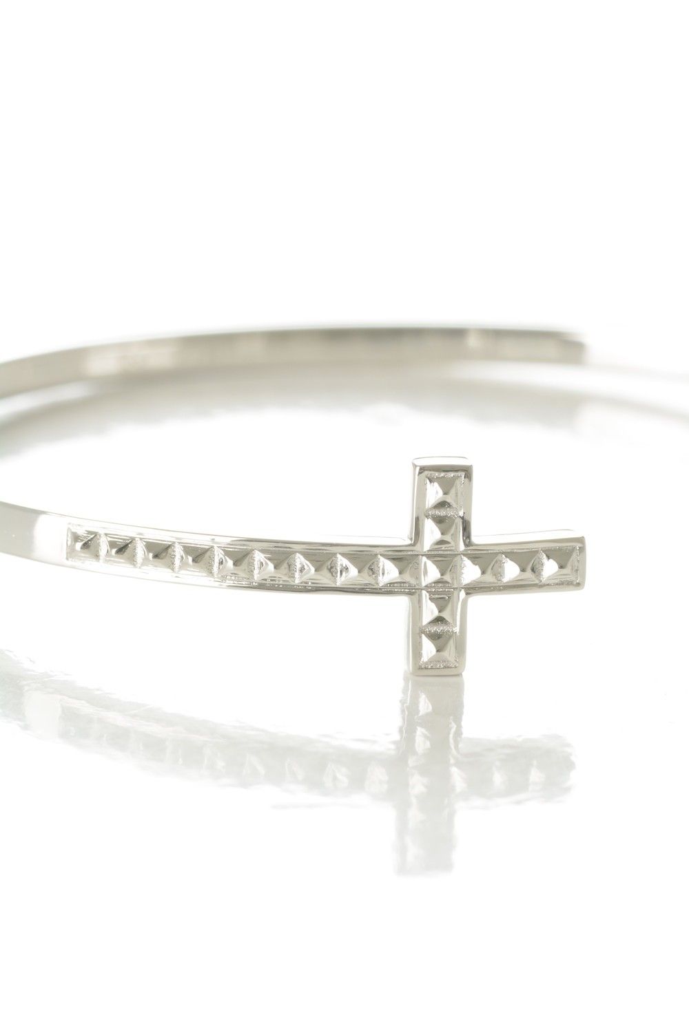 CROSS BANGLE