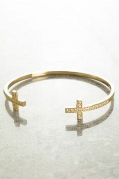 CROSS BANGLE