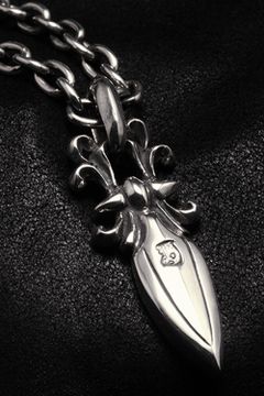 Necklace『Fang of Fate』