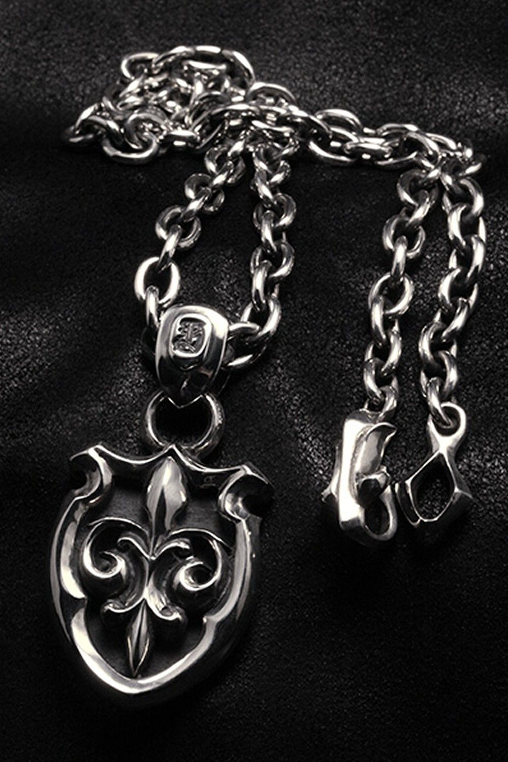 Necklace『LILYEND』
