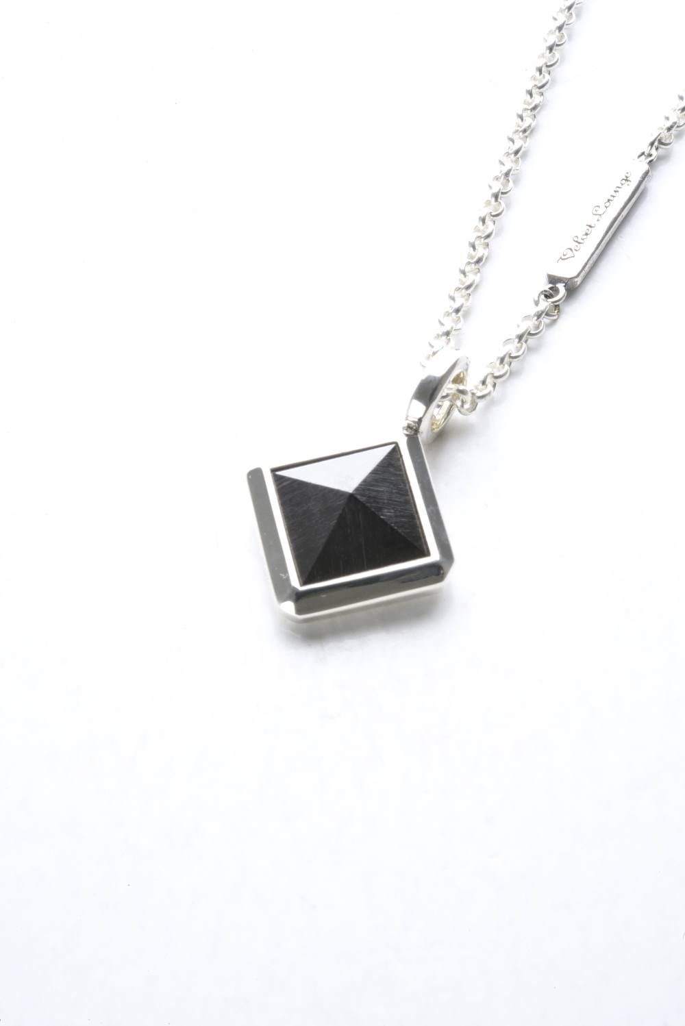 Novel 1stud Pendant