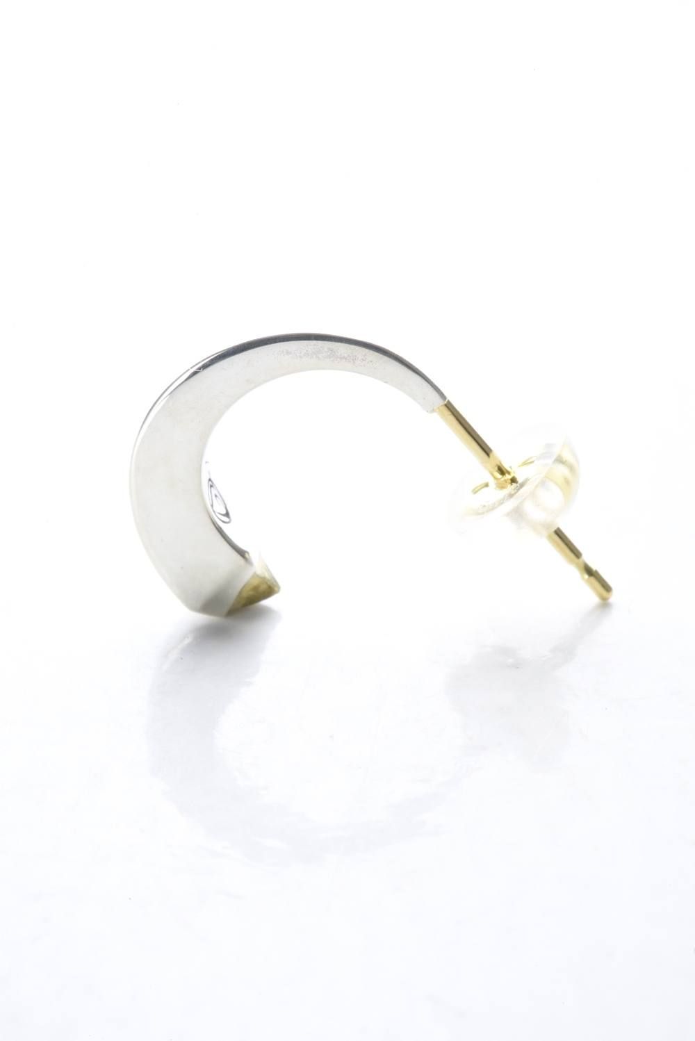 Novel 1stud Hoop Pierce