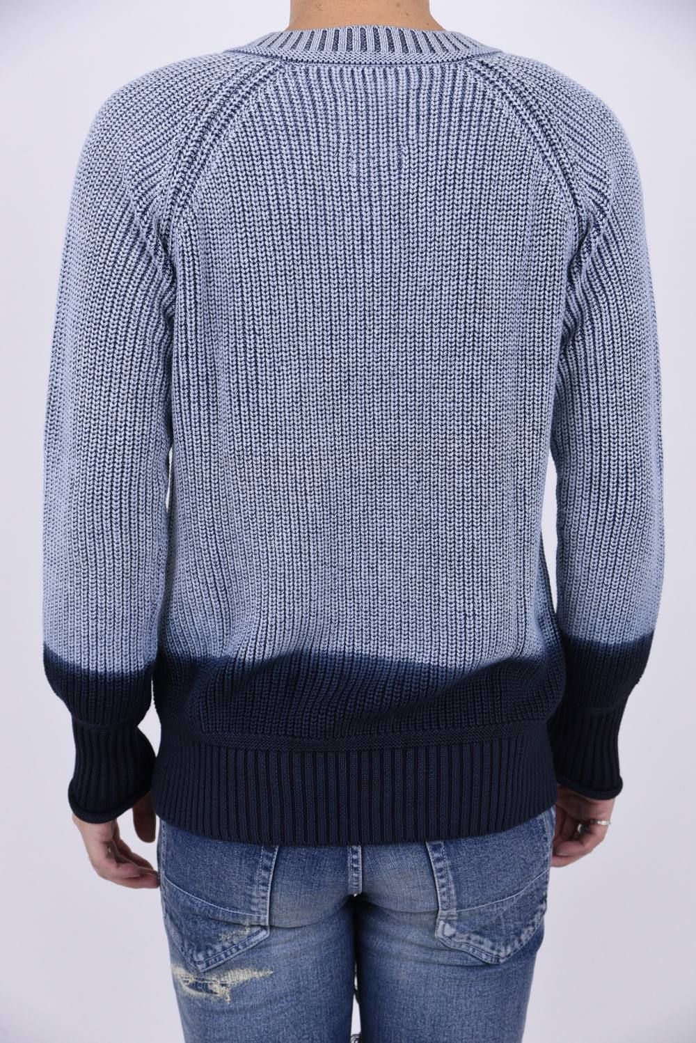 Middle gauge V neck long sleeve INDIGOISM TWO TONE / ミドルゲージ Vネック ニット ブルーハードユーズド