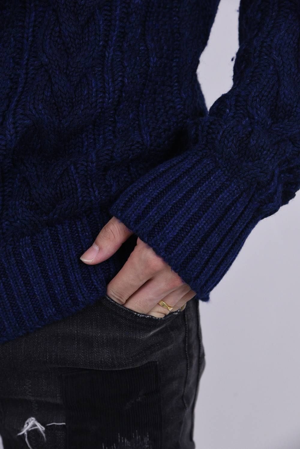 Crew neck cable pullover INDIGOISM / インディゴ染め ケーブル編み クルーネックニット ブルーワンウォッシュ