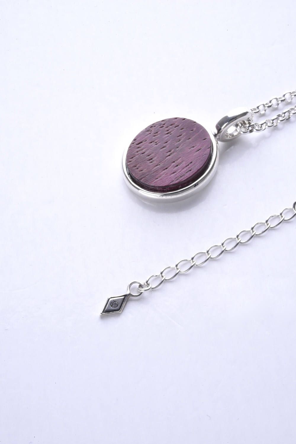 Novel Oval Pendant