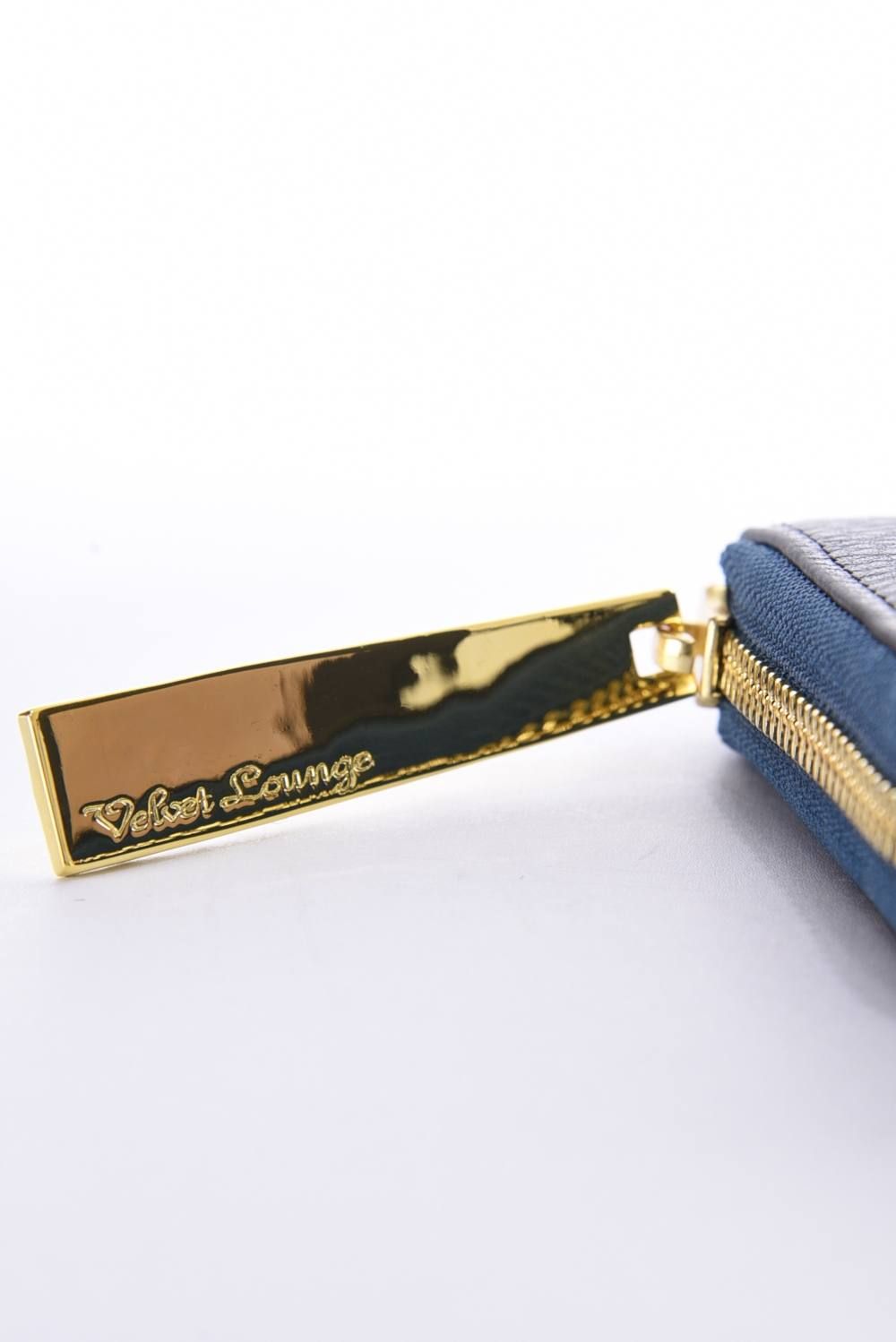 VL Round Fastener Wallet