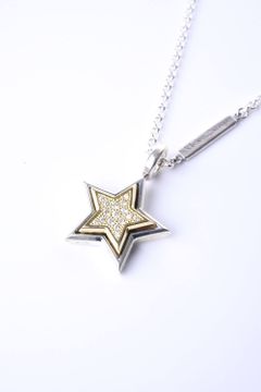 Novel Star Pendant