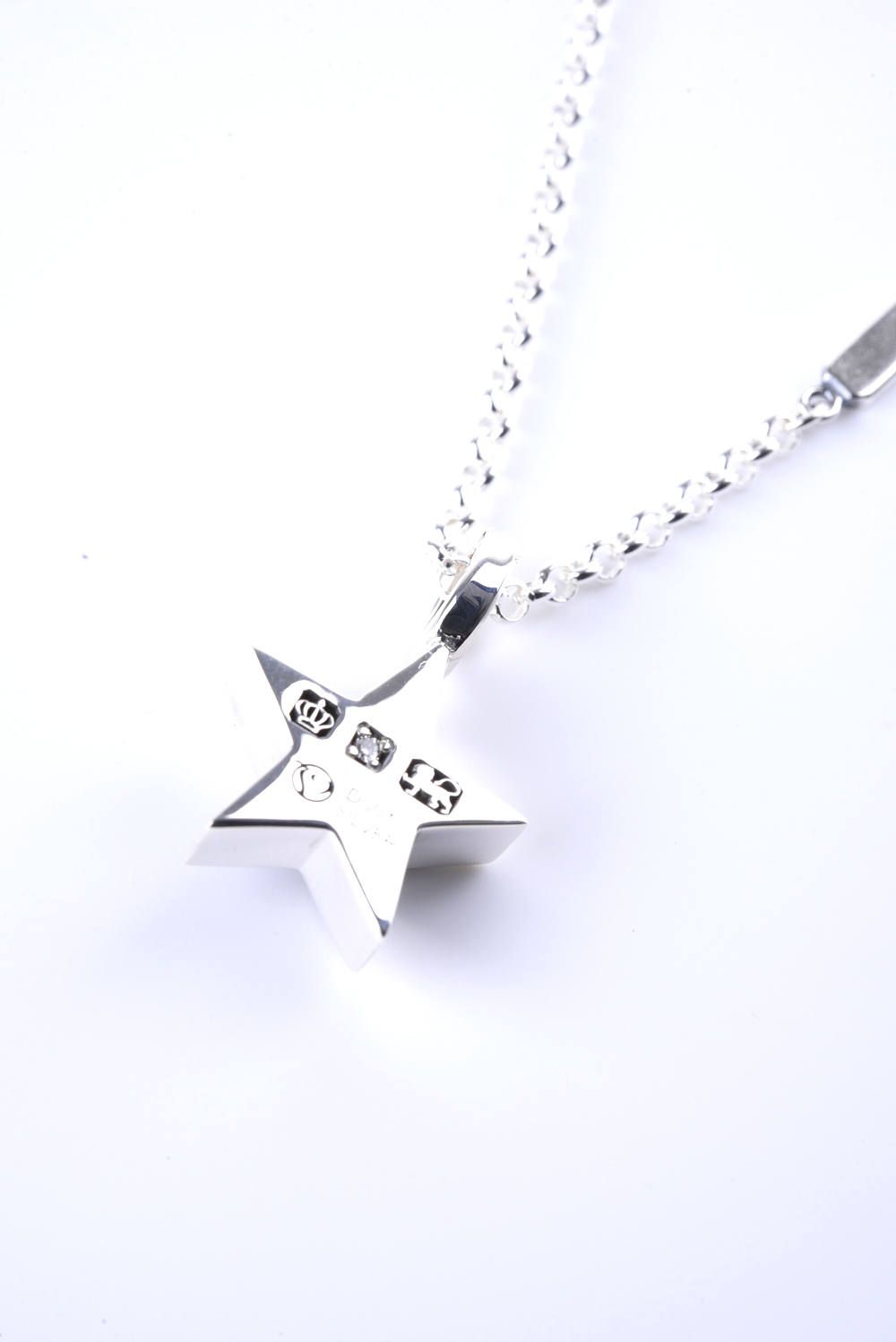 Novel 1star stone pendant