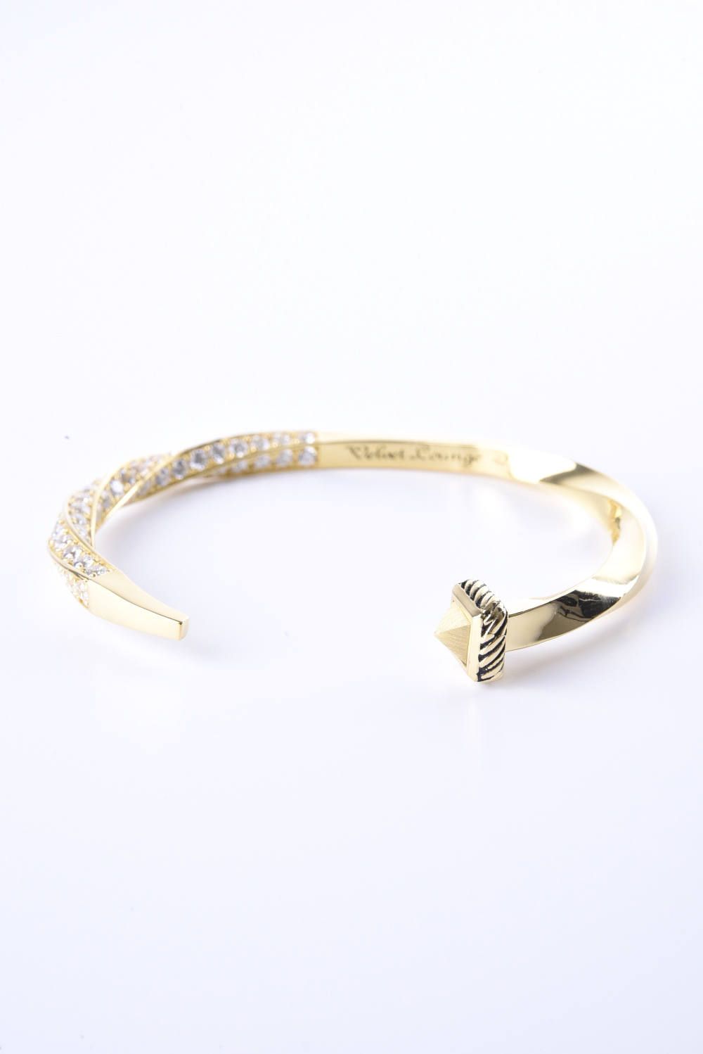 Novel Shiny Nail bangle