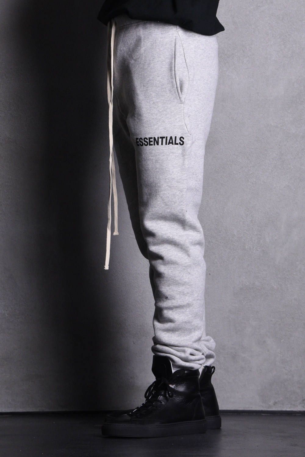 39s【美 Sサイズ】グレー fog essentials sweatpants - その他