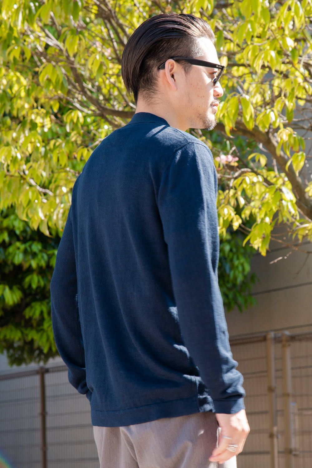 CARDIGAN / リネン ハイゲージ ボタンレス ニットカーディガン ネイビー