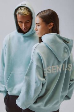 FOG ESSENTIALS - FOG ESSENTIALS PULLOVER HOODIE / バックロゴ  