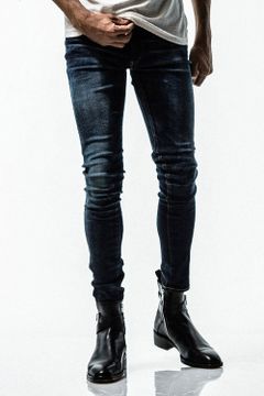 【RESOUND CLOTHING】 23AW トレンドアイテムを使ったカジュアルスタイル
