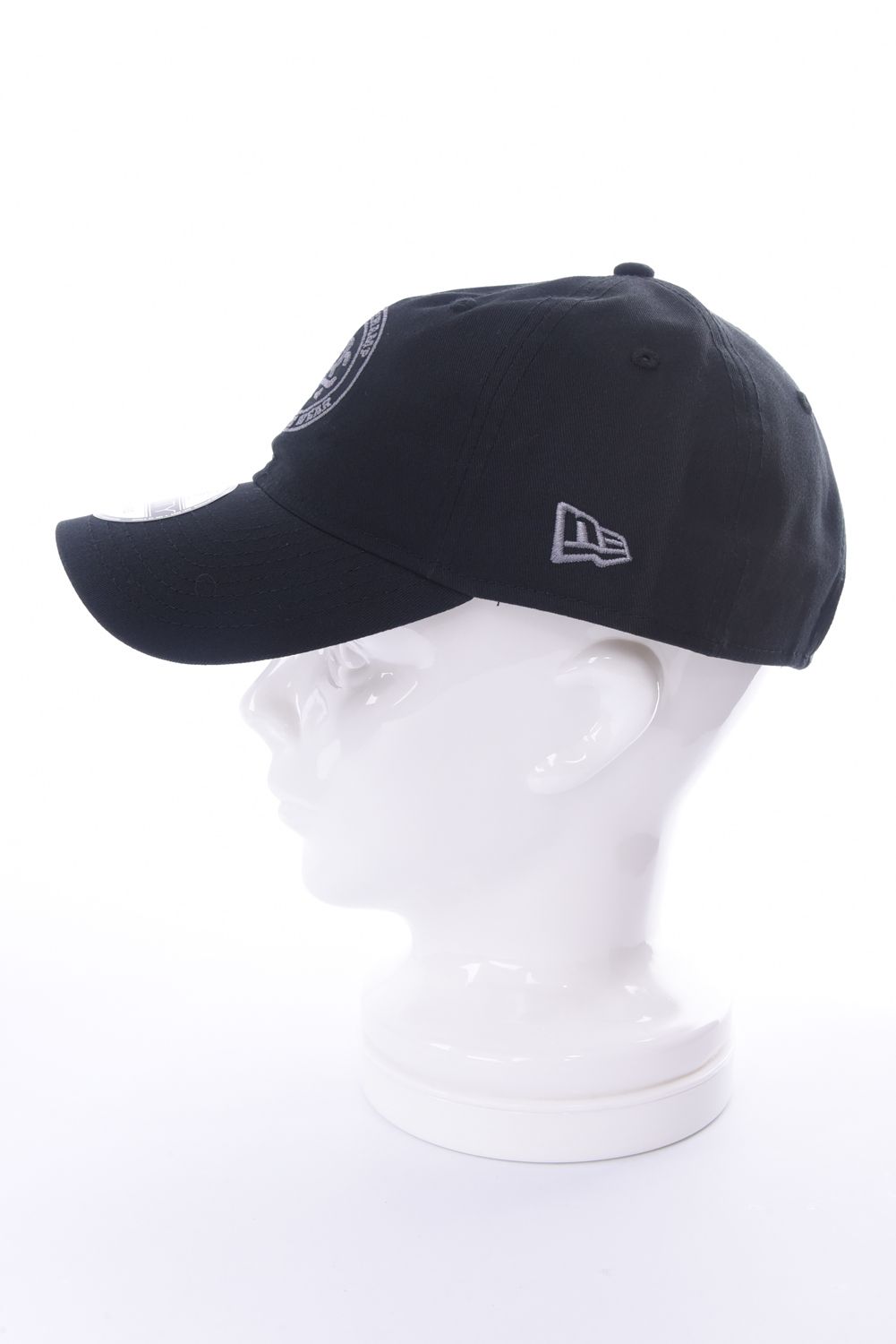 【国内正規品】 NEW ERA MONOGRAM CREST CAP / ニューエラ クレスト キャップ ブラック