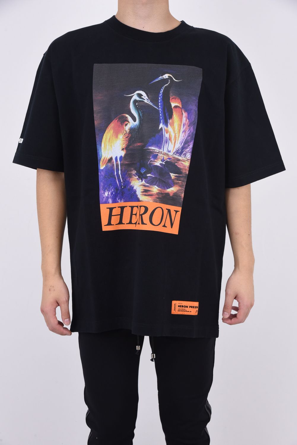 Heron Times T-SHIRT / ヘロン プリント 半袖 クルーネックTシャツ ブラック - XS