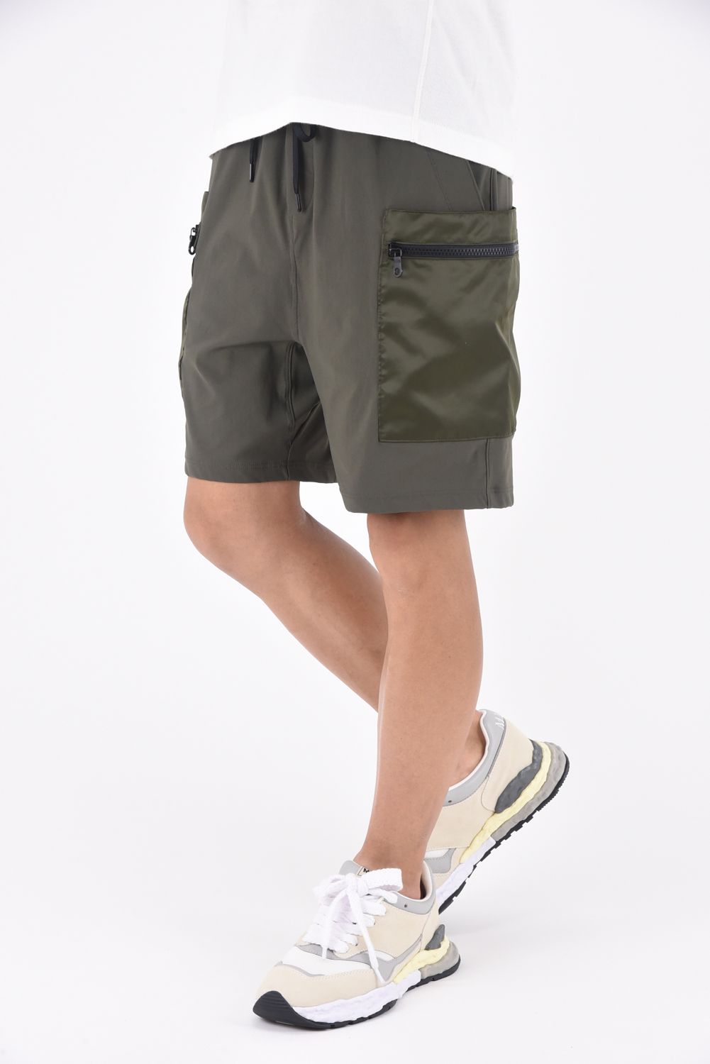 NYLON GR SHORTS / ナイロンギア ショートパンツ カーキ