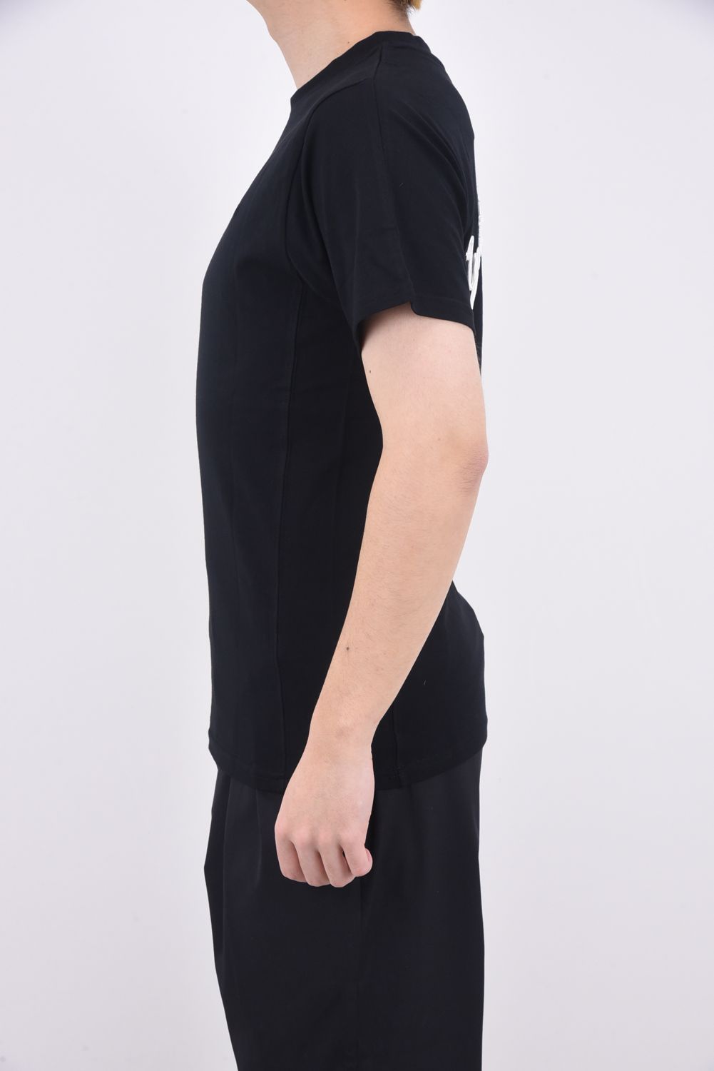 CODE EMBROIDERY T-SHIRTS / コード刺繍 バックロゴ 半袖Tシャツ ブラック