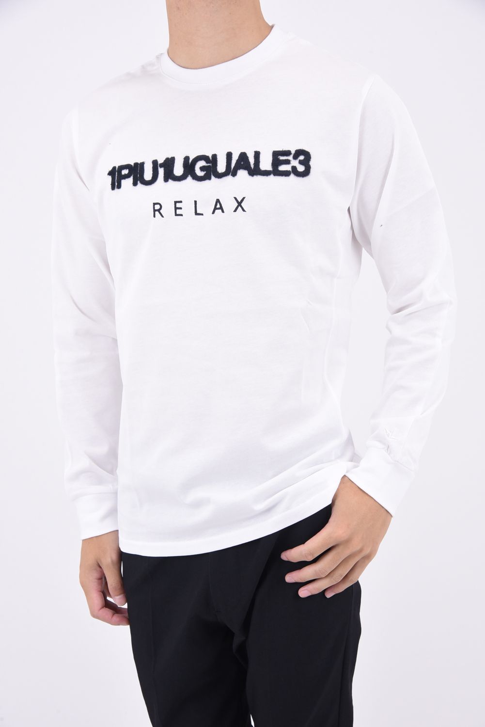 1PIU APPLIQUÉ LONG-SLEEVED T-SHIRT / ボアロゴ 刺繍 ロングTシャツ ホワイト