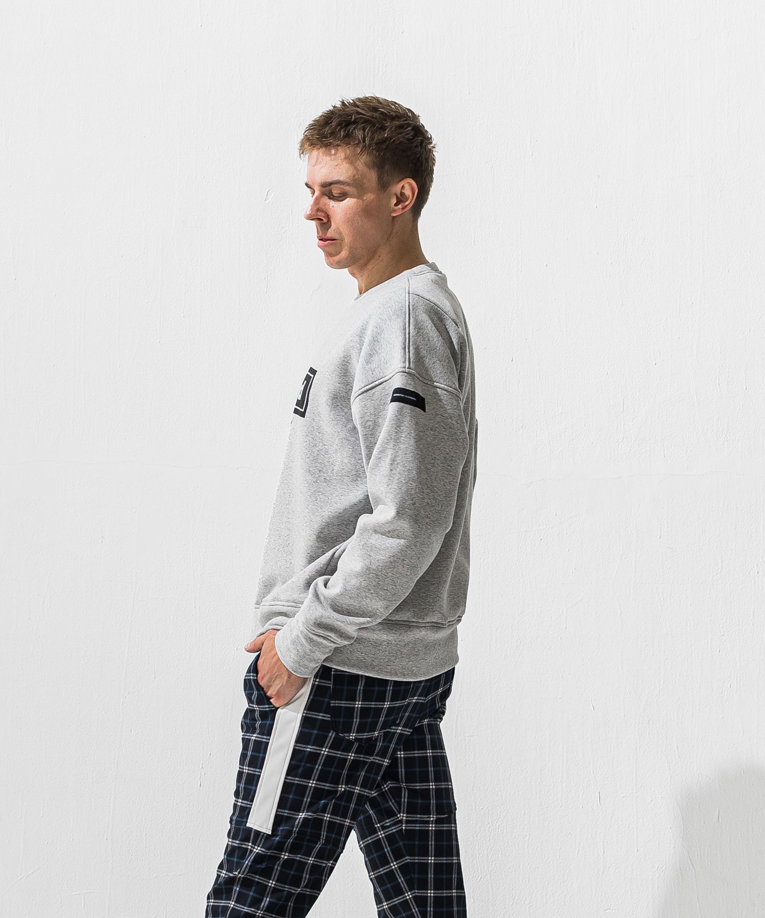 BOX VELOURS FLEECE DROP TRAINER / ボックスロゴ 裏起毛 ルーズトレーナー (グレー) (11月上旬入荷予定) ※オーダー締切:9月7日(月)17時