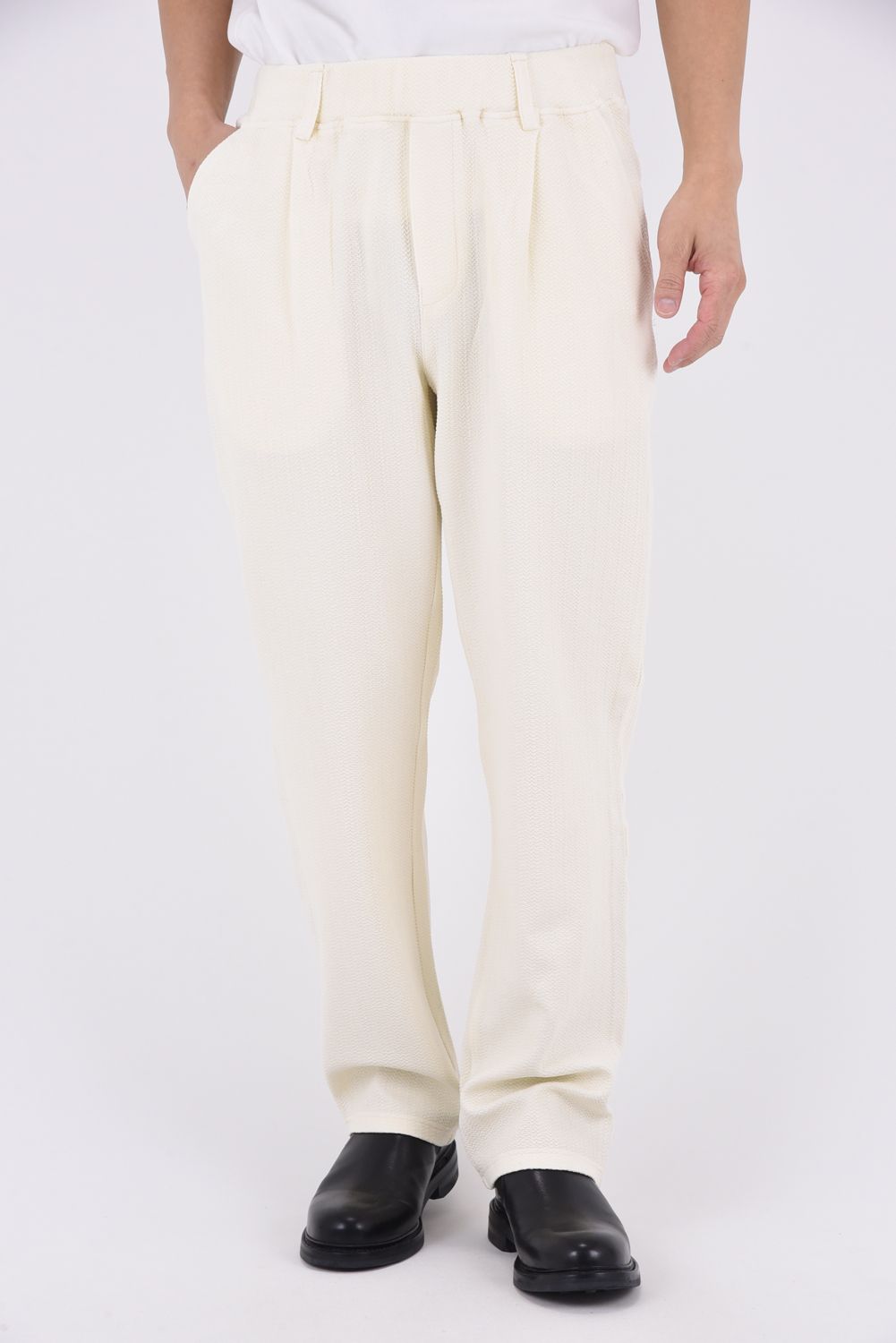 SEMI WIDE TUCK PANTS / ブリスターニット セミワイド ワンタックイージーパンツ (オフホワイト)