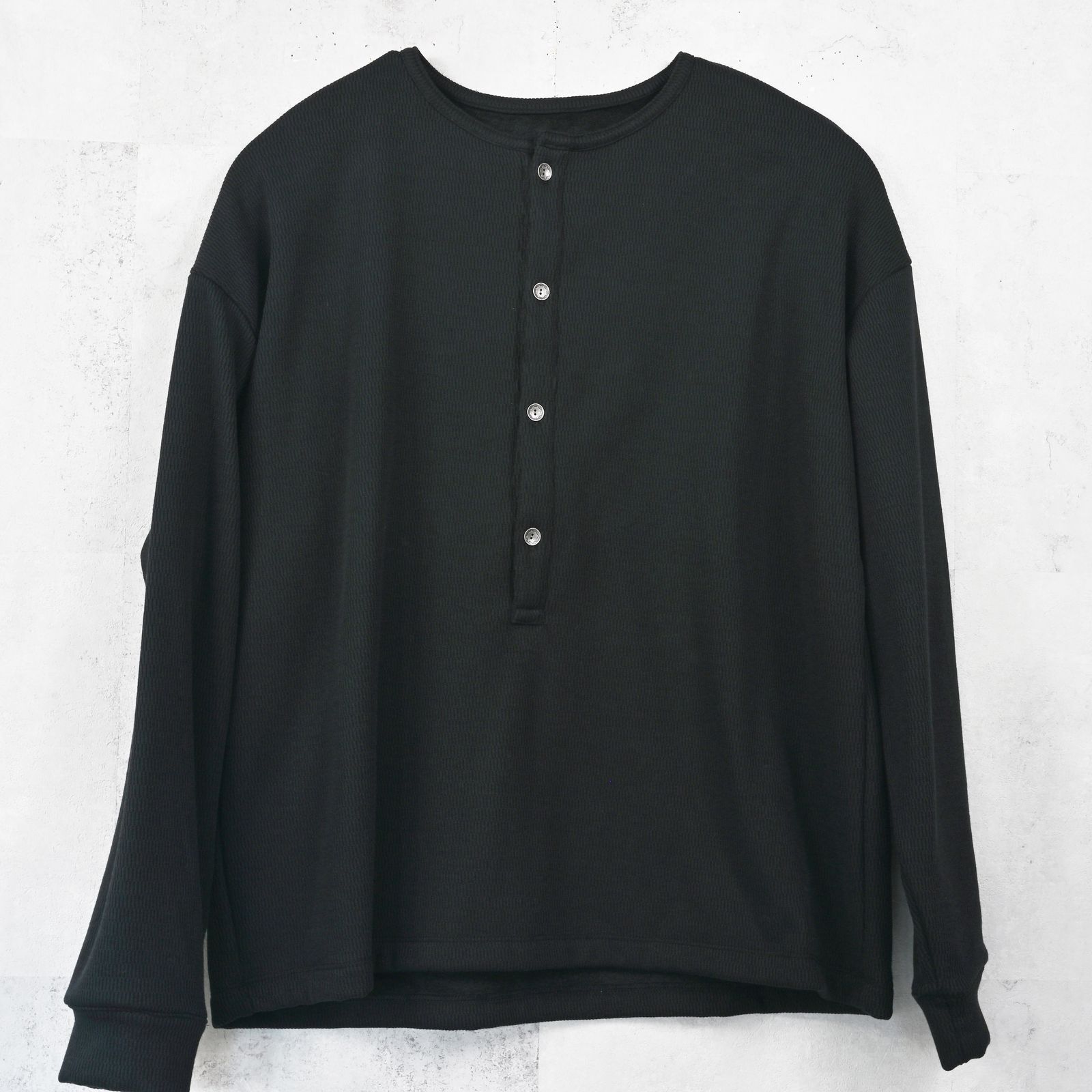 OVER HENRY VELOURS FLEECE THERMAL / 裏起毛 オーバーサイズ サーマル生地 ロングスリーブ ヘンリーネック (ブラック) (10月下旬入荷予定) ※オーダー締切:9月7日(月)17時